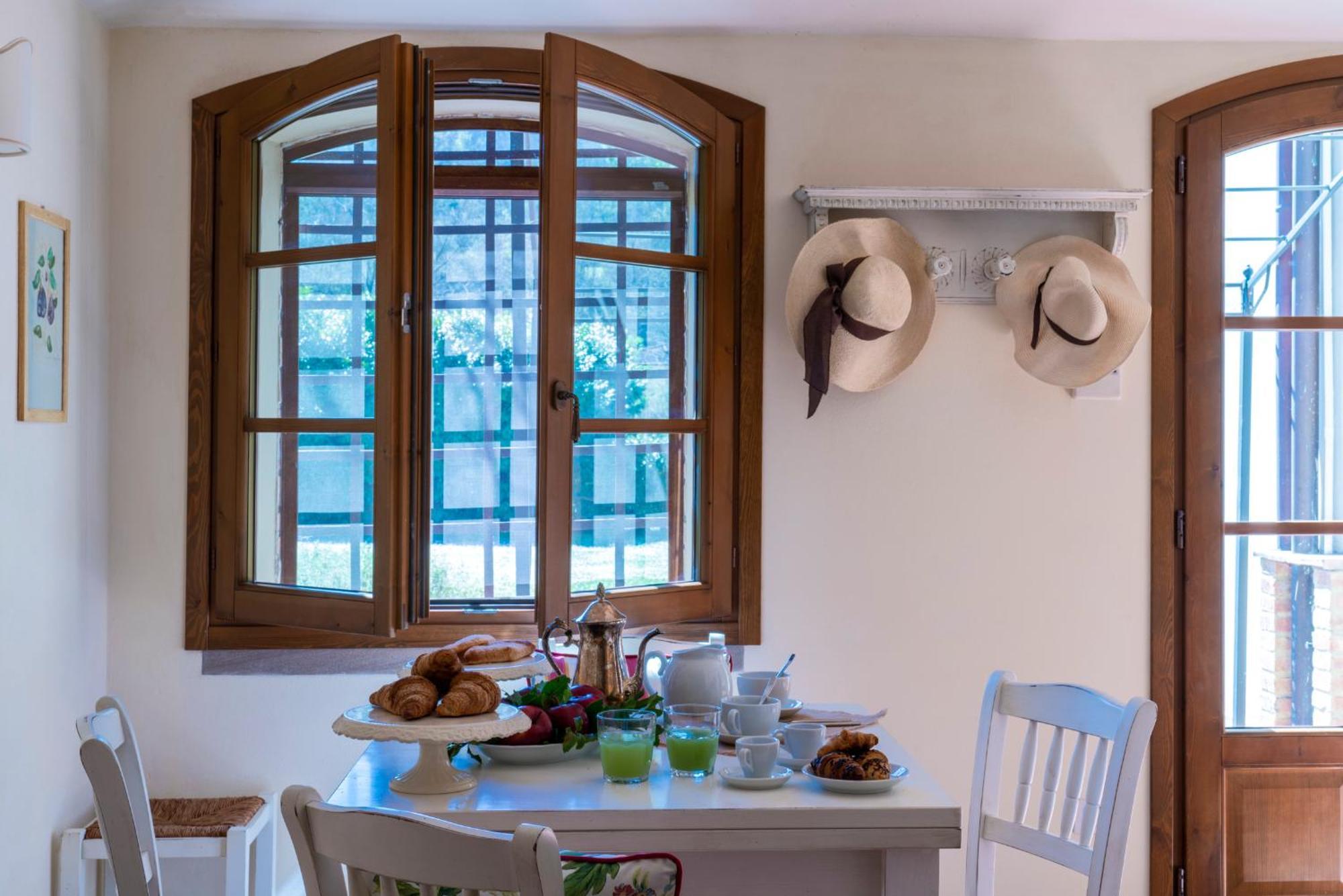 Borgo San Benedetto Guest House Montaione Exterior photo