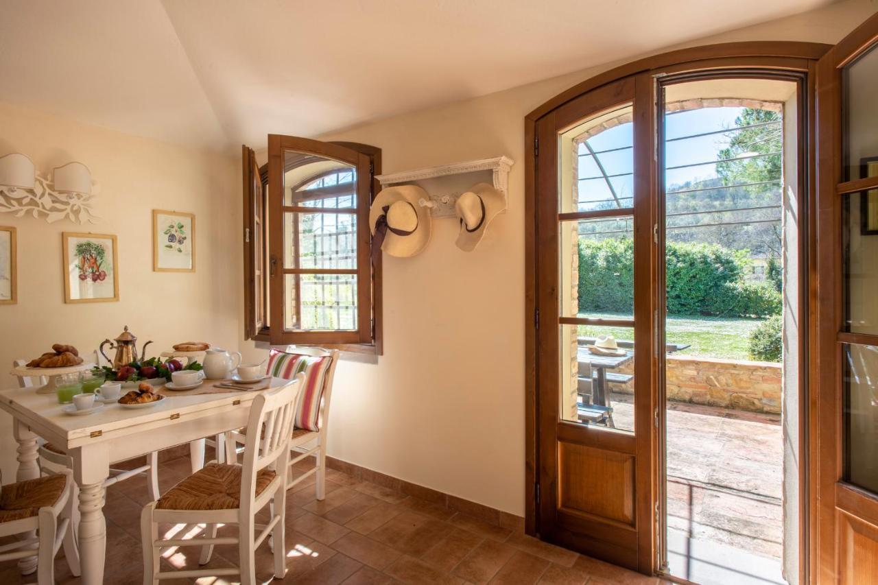 Borgo San Benedetto Guest House Montaione Exterior photo